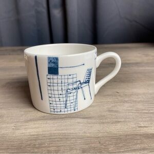 Dudson Fine China Blue and White Ceramic Mug
